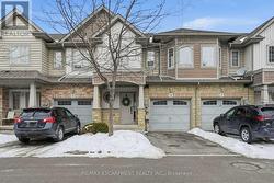 6 - 7 LAKELAWN ROAD  Grimsby, ON L3M 0E9