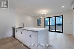 C - 60 JONES AVENUE  Toronto, ON M4M 2Z8