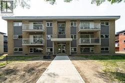 4 38 Spence STREET  Regina, SK S4S 4H4