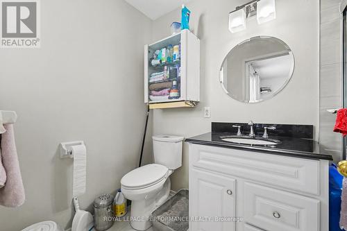 4-piece ensuite - 157 Russell Avenue, Ottawa, ON - Indoor Photo Showing Bathroom