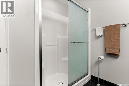 4613 Hames Crescent, Regina, SK - Indoor Photo Showing Bathroom