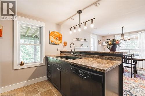 7721 Concession 5 Road, Caistor Centre, ON - Indoor Photo Showing Kitchen