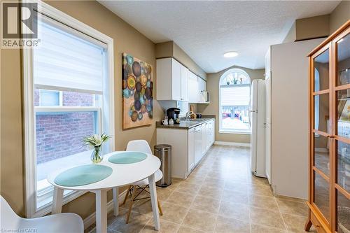 503 Dansbury Drive, Waterloo, ON - Indoor Photo Showing Dining Room