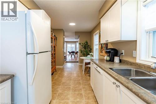 503 Dansbury Drive, Waterloo, ON - Indoor Photo Showing Kitchen With Double Sink