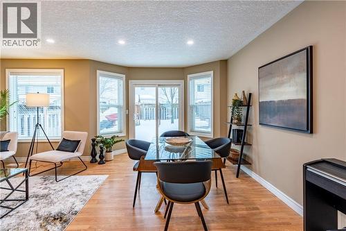 503 Dansbury Drive, Waterloo, ON - Indoor