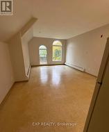 204 - 25 WINNIETT STREET  Woodstock, ON N4S 5Z4