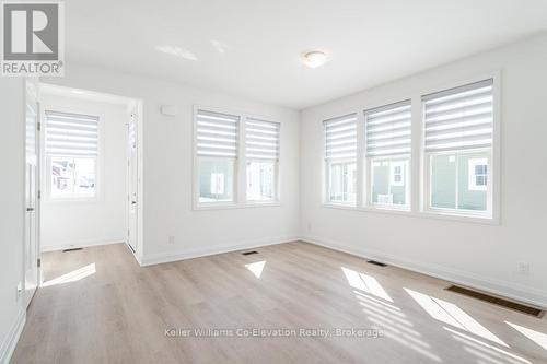 4 Danielle Crescent, Midland, ON - Indoor Photo Showing Other Room