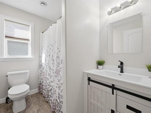 49 Merchant Court, Halifax, NS 