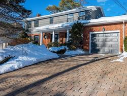 523 Francklyn Street  Halifax, NS B3H 3B2