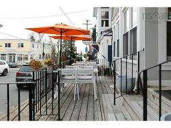 43 Queen Street  Chester, NS B0J 1J0