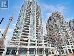 808 - 228 QUEENS QUAY W  Toronto, ON M5J 2X1