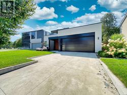 BSMT - 42 TOTTENHAM ROAD  Toronto, ON M3C 2J4