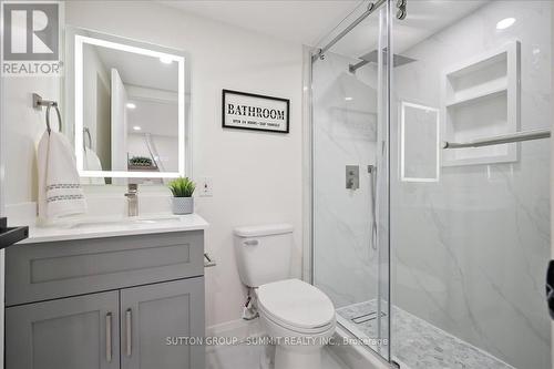 3637 Haven Glenn, Mississauga, ON - Indoor Photo Showing Bathroom