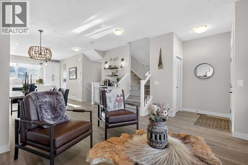 Living Room - 35 Wolf Hollow Park Se, Calgary, AB - Indoor