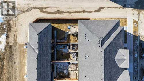 35 Wolf Hollow Park Se, Calgary, AB - Outdoor