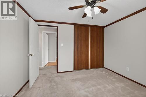 16 Golden Orchard Drive, Hamilton, ON - Indoor Photo Showing Other Room