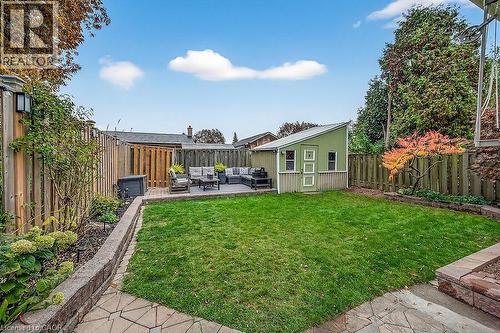 16 Golden Orchard Drive, Hamilton, ON - Outdoor