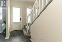 Bright Entrance - 