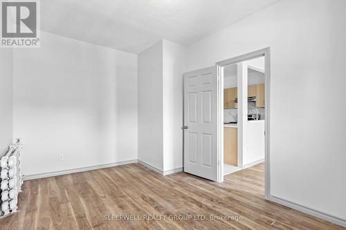 455-457 Somerset Street W, Ottawa, ON - Indoor Photo Showing Other Room