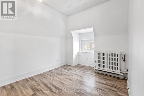 455-457 Somerset Street W, Ottawa, ON - Indoor Photo Showing Other Room