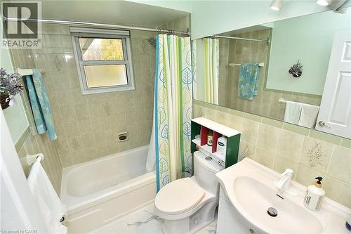 564 Evans Road, Hamilton, ON - Indoor Photo Showing Bathroom