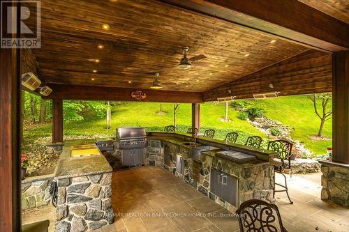 20 Woodsend Crescent, Aurora, ON - Outdoor