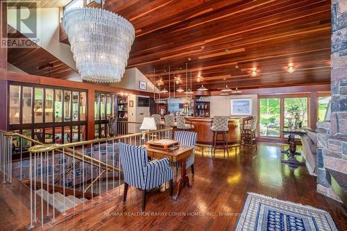 20 Woodsend Crescent, Aurora, ON - Indoor Photo Showing Other Room