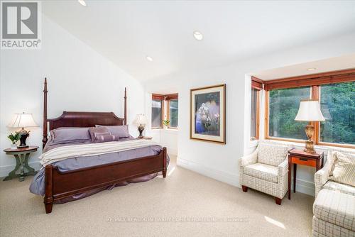 20 Woodsend Crescent, Aurora, ON - Indoor Photo Showing Bedroom