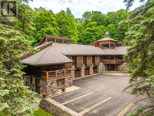 20 Woodsend Crescent, Aurora, ON - Outdoor