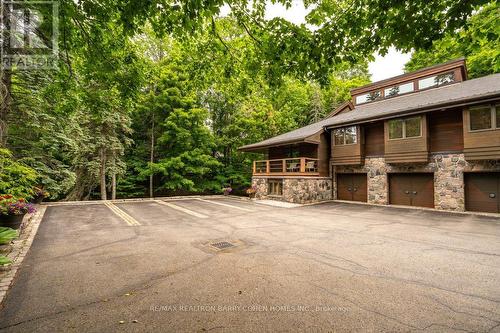 20 Woodsend Crescent, Aurora, ON - Outdoor