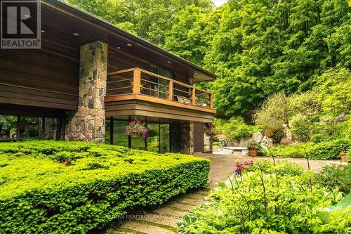 20 Woodsend Crescent, Aurora, ON - Outdoor