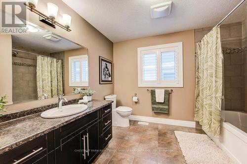 58 Eden Oak Trail, Kitchener, ON - Indoor Photo Showing Bathroom