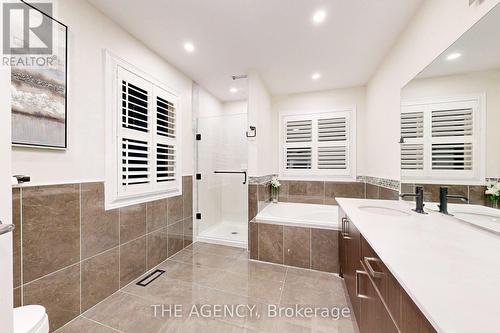 229 Andrews Trail, Milton, ON - Indoor Photo Showing Bathroom