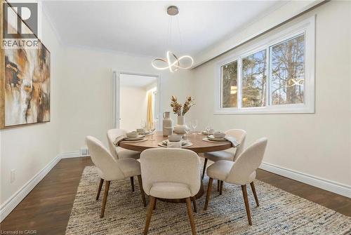 145 Wolfdale Avenue, Oakville, ON - Indoor Photo Showing Dining Room