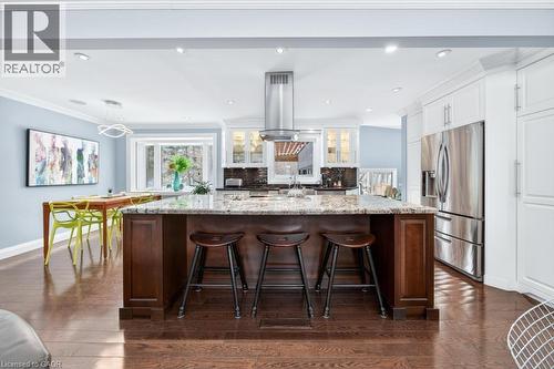 272 Goodram Drive, Burlington, ON - Indoor Photo Showing Kitchen With Upgraded Kitchen