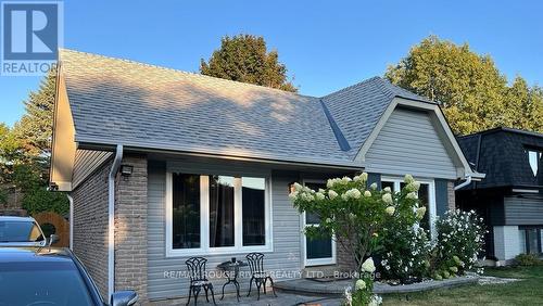 5 GLENMOUNT COURT  Whitby (Lynde Creek), ON L1N 5M7