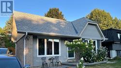 5 GLENMOUNT COURT  Whitby (Lynde Creek), ON L1N 5M7