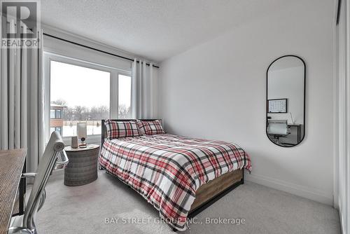 75 Windtree Way, Halton Hills, ON - Indoor Photo Showing Bedroom