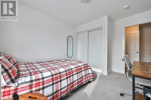 75 Windtree Way, Halton Hills, ON - Indoor Photo Showing Bedroom