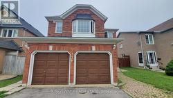 MAIN - 134 FERNFOREST DRIVE  Brampton, ON L6R 1L6