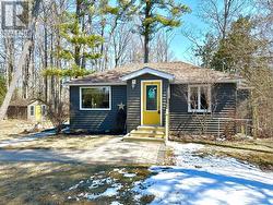 29 STINSONS BAY ROAD Kawartha Lakes (Verulam), ON K0M 1N0