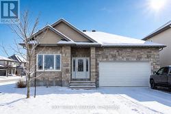 484 BRUGES STREET  Russell, ON K0A 1W0