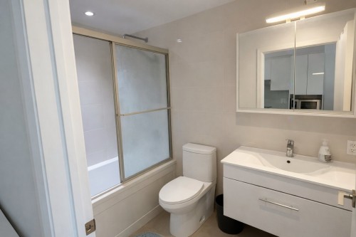 Salle de bains - 502-1181 Rue Bishop, Montréal (Ville-Marie), QC - Indoor Photo Showing Bathroom