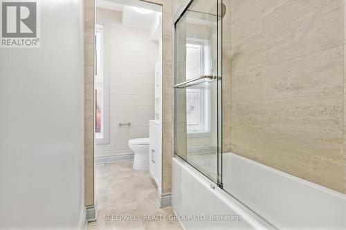 455-457 Somerset Street W, Ottawa, ON - Indoor Photo Showing Bathroom