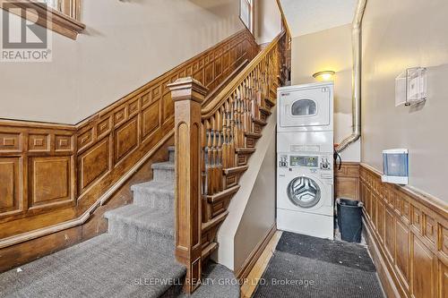 455-457 Somerset Street W, Ottawa, ON - Indoor Photo Showing Other Room