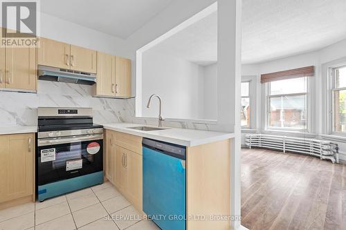 455-457 Somerset Street W, Ottawa, ON - Indoor Photo Showing Kitchen