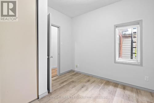 455-457 Somerset Street W, Ottawa, ON - Indoor Photo Showing Other Room