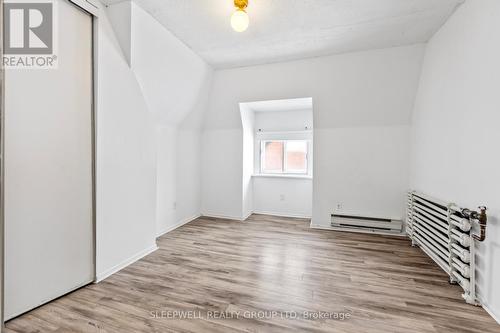 455-457 Somerset Street W, Ottawa, ON - Indoor Photo Showing Other Room