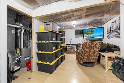 2310 Dewolfe Avenue, Kimberley, BC - Indoor