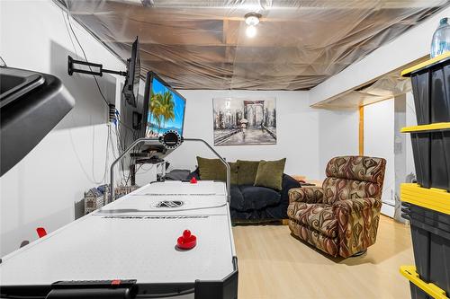 2310 Dewolfe Avenue, Kimberley, BC - Indoor Photo Showing Basement